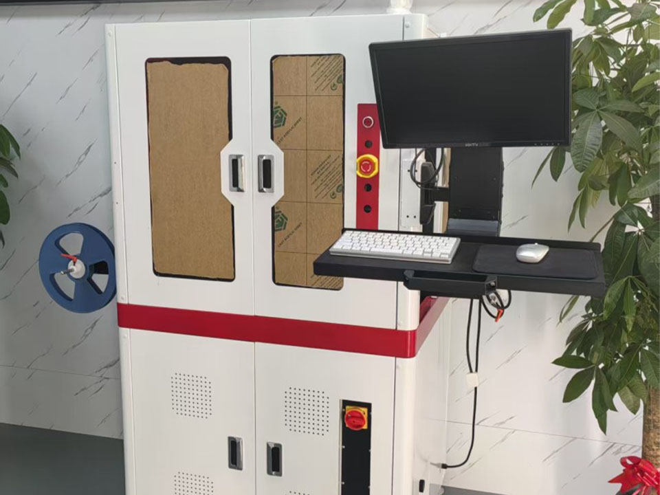 Flexibility smd tape machine