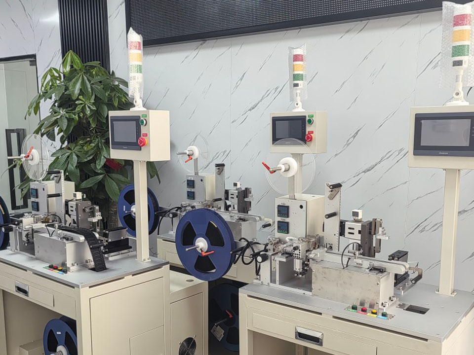 Fully automatic testing, marking and taping machine