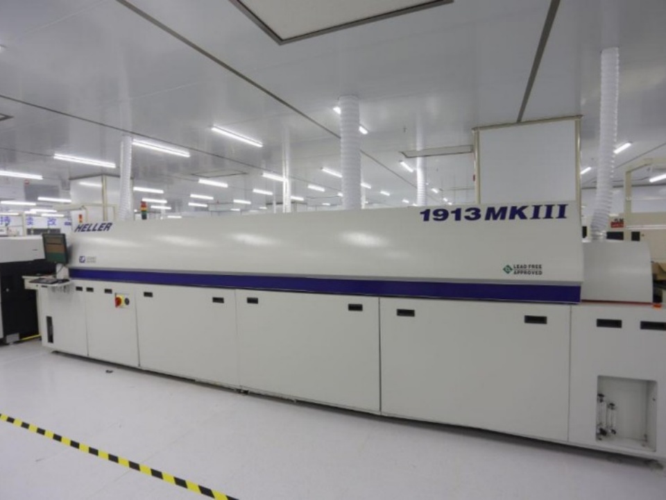 HELLER 1913 MK3 Solder Reflow Oven