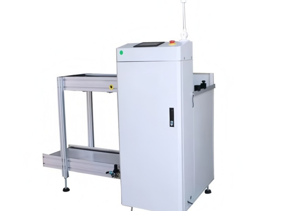 SMT loader