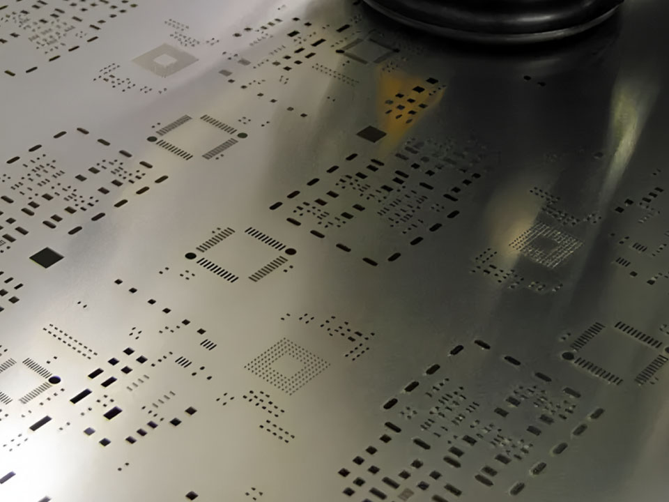 Stencil laser custter