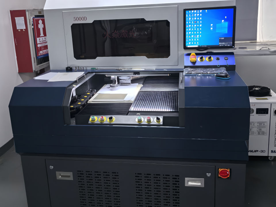 UV laser cutting machine MF-5000D