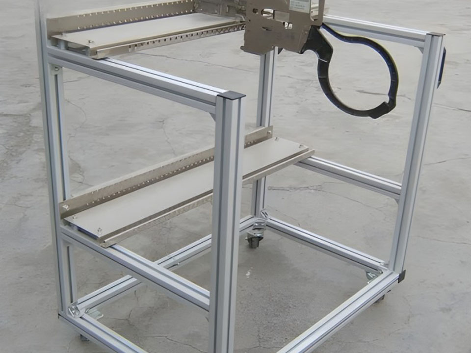 Yamaha I-Pulse feeder cart