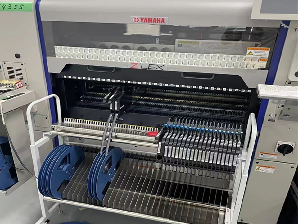 Yamaha YSM10 pick and place machine